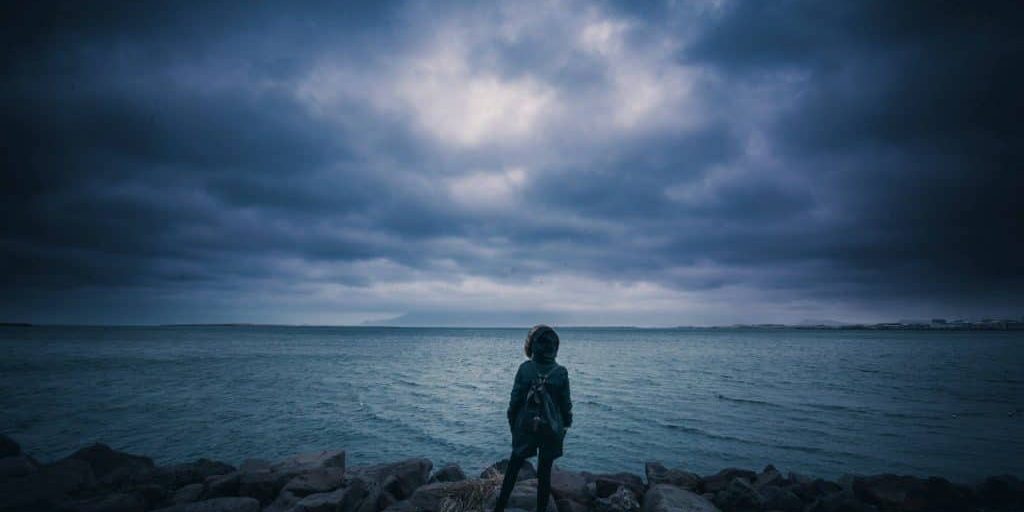 chris-lawton-4BMtk20z6Yo-unsplash