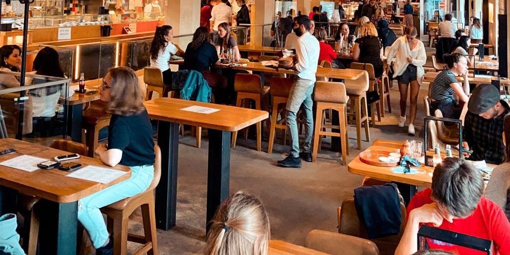 simon-karemann-p85-MG66GRY-unsplash